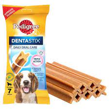 Pedigree Dentastix Dog Treat Oral Care for Adult (7 Sticks) Medium Breed (10-25 kg) 180gm