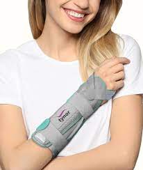 Tynor E 03 Wrist & Forearm Splint Right Medium 1s